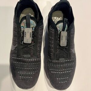 Nike Men's Black Athletic Shoes Air Vapor Max